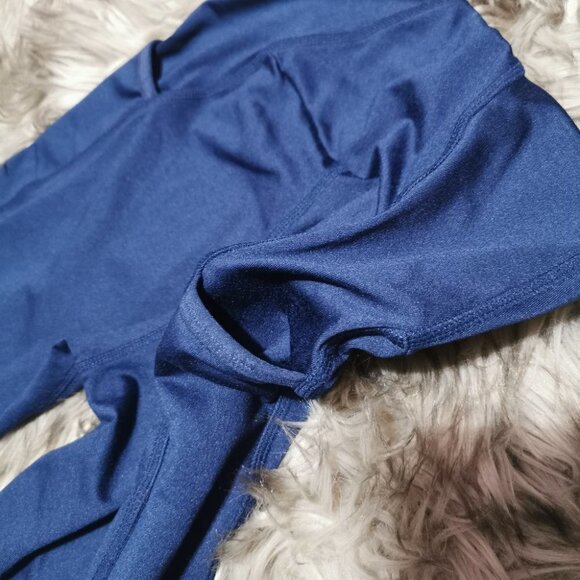 Gymshark Womens Crop Leggings  Blue Size XS - Picture 7 of 7